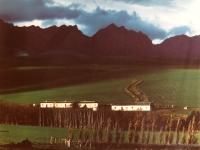 Farm labourers cottages along Riviersonderend berger by Oberholzer, Obie